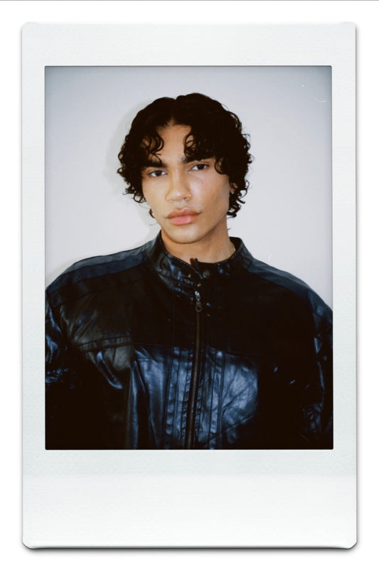 Short curls