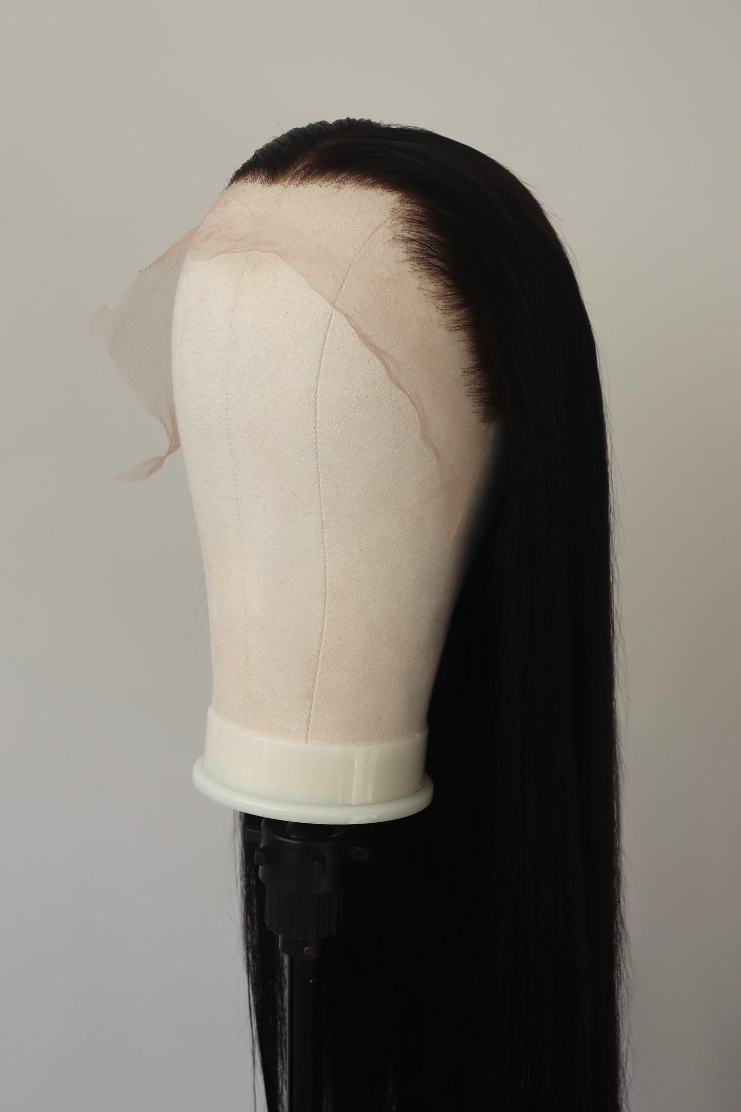 Long straight wig