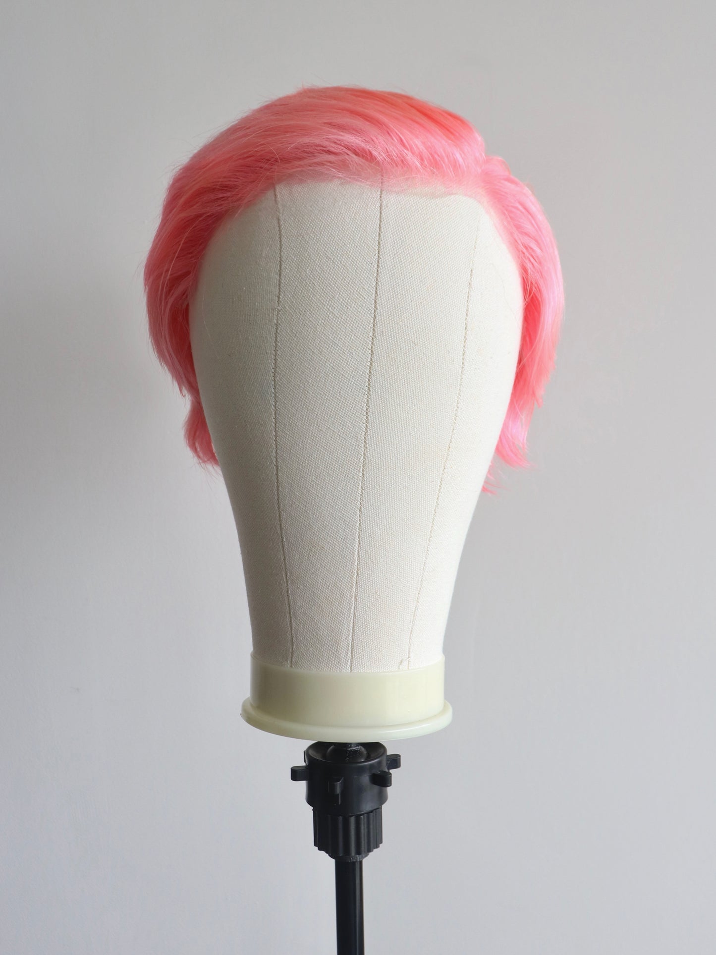 Pink textured cut